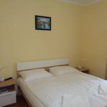 Bed & Breakfast Arnyas Park Apartmanhaz