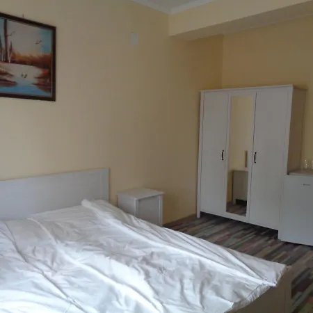 Arnyas Park Apartmanhaz
