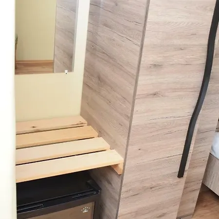 Arnyas Park Apartmanhaz *